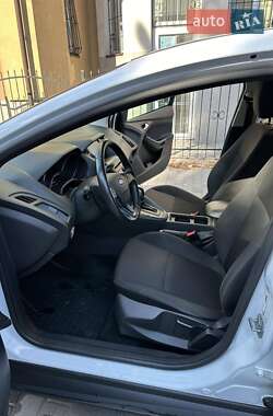 Хэтчбек Ford Focus 2017 в 