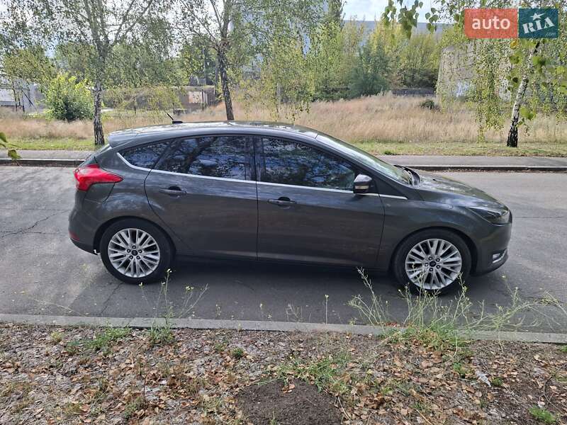Хэтчбек Ford Focus 2017 в Запорожье