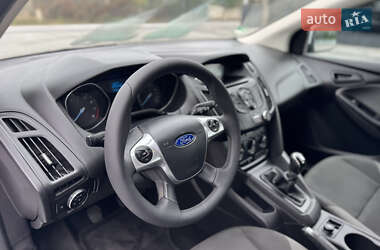 Универсал Ford Focus 2014 в 