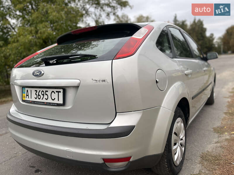 Хетчбек Ford Focus 2006 в Лубнах