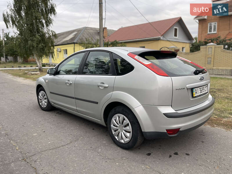 Хетчбек Ford Focus 2006 в Лубнах