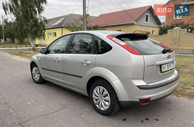 Хэтчбек Ford Focus 2006 в 