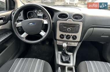 Универсал Ford Focus 2010 в 