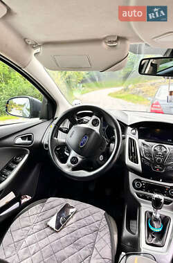 Универсал Ford Focus 2011 в 