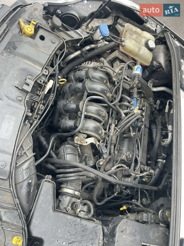 Хэтчбек Ford Focus 2011 в Киеве