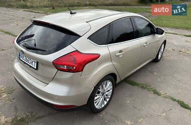 Хэтчбек Ford Focus 2018 в 