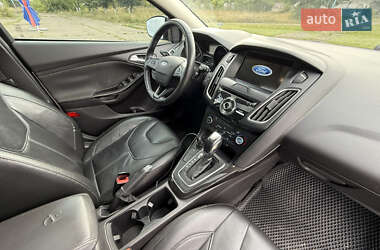 Хэтчбек Ford Focus 2018 в 