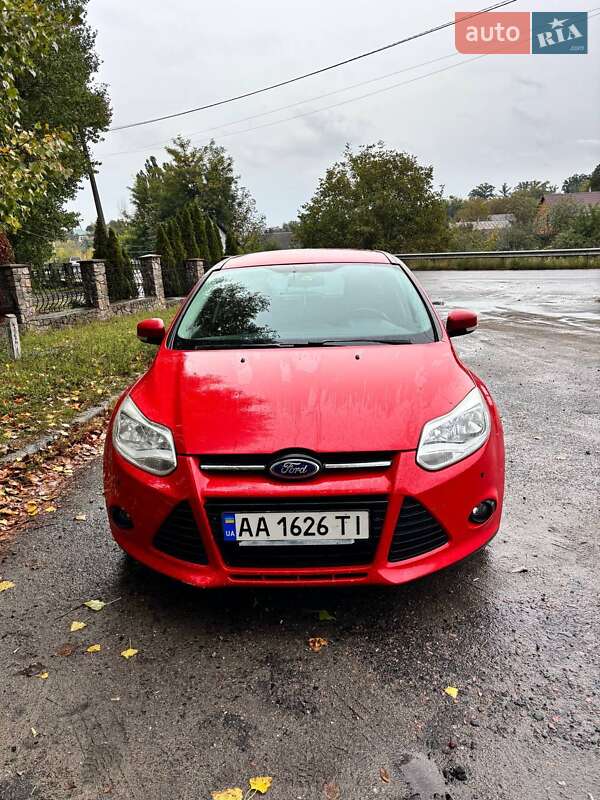 Универсал Ford Focus 2011 в 