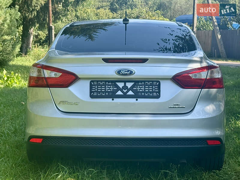 Седан Ford Focus 2014 в Києві