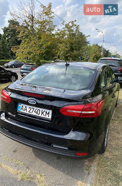 Седан Ford Focus 2018 в 