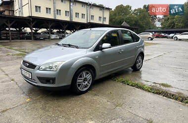 Хетчбек Ford Focus 2005 в Чернівцях