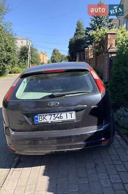 Хетчбек Ford Focus 2005 в 