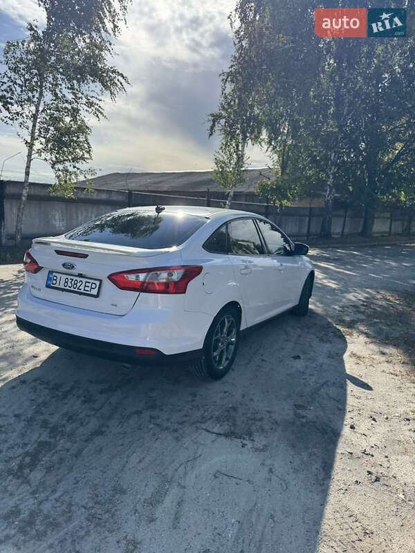Седан Ford Focus 2013 в Лубнах