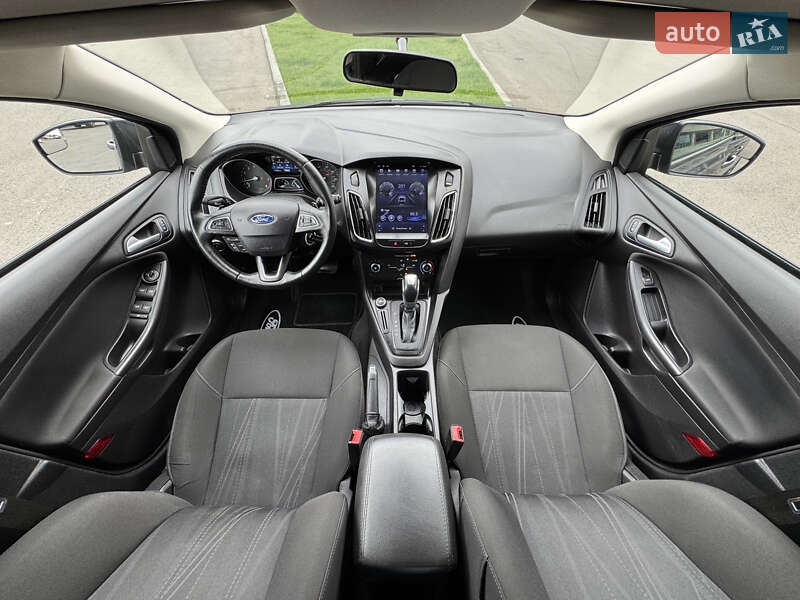 Хэтчбек Ford Focus 2015 в Днепре фото 17 Хэтчбек Ford Focus 2015 в Днепре