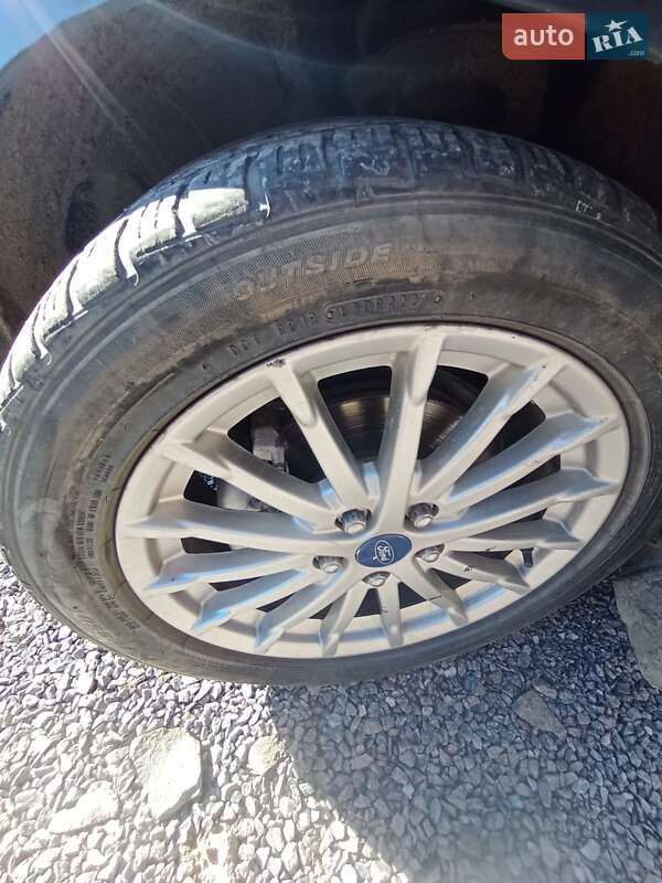 Хэтчбек Ford Focus 2012 в Львове