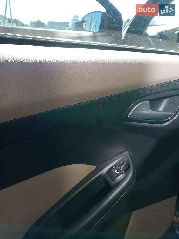 Хетчбек Ford Focus 2012 в Львові