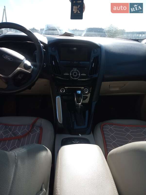 Хетчбек Ford Focus 2012 в Львові