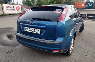 Хэтчбек Ford Focus 2007 в 