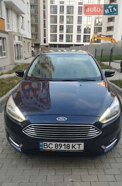 Хэтчбек Ford Focus 2017 в 