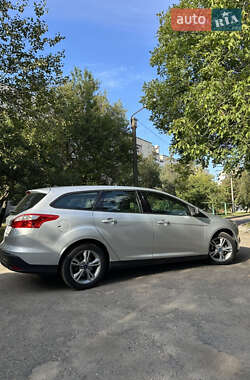 Универсал Ford Focus 2014 в 