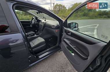 Универсал Ford Focus 2010 в 