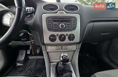 Универсал Ford Focus 2010 в 