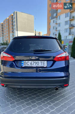 Универсал Ford Focus 2011 в 