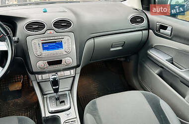 Универсал Ford Focus 2010 в 