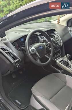 Универсал Ford Focus 2011 в 