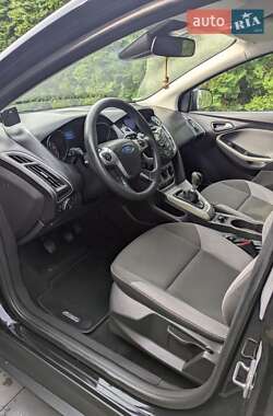 Универсал Ford Focus 2011 в 