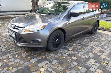 Седан Ford Focus 2011 в 