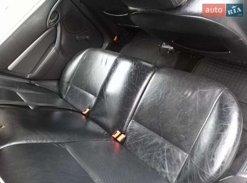 Універсал Ford Focus 2004 в Луцьку фото 16 Універсал Ford Focus 2004 в Луцьку