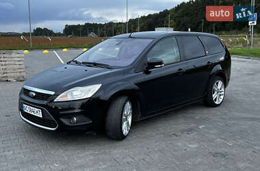 Универсал Ford Focus 2010 в 