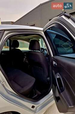 Седан Ford Focus 2015 в 