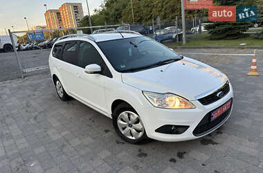 Универсал Ford Focus 2010 в 