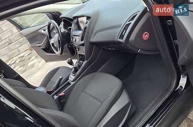 Универсал Ford Focus 2016 в 