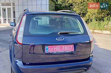 Универсал Ford Focus 2010 в 