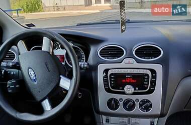 Универсал Ford Focus 2010 в 