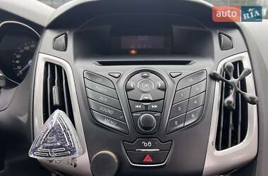 Универсал Ford Focus 2012 в 