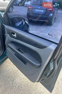 Седан Ford Focus 2008 в 