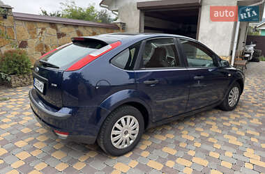 Хэтчбек Ford Focus 2006 в 