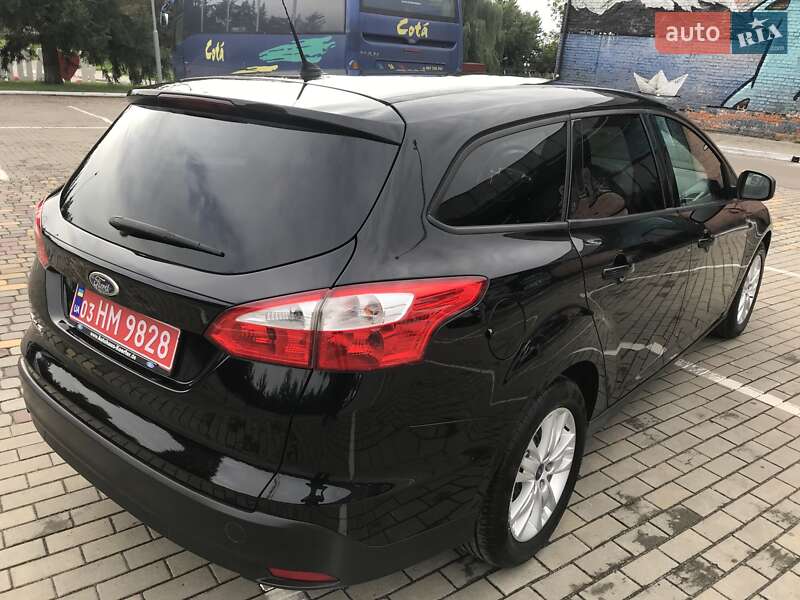 Универсал Ford Focus 2011 в Луцке