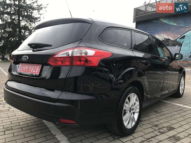 Универсал Ford Focus 2011 в Луцке