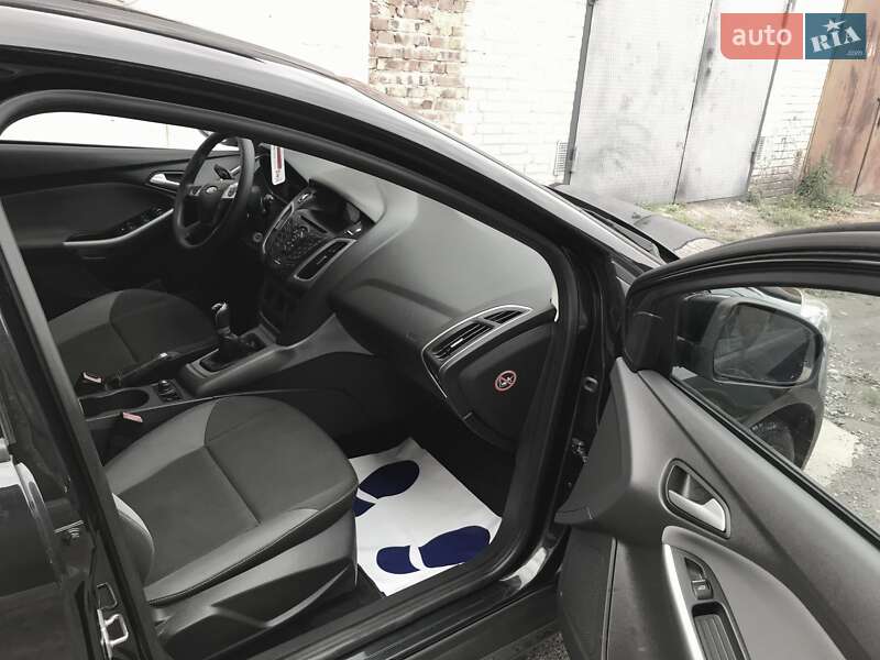Универсал Ford Focus 2011 в Луцке