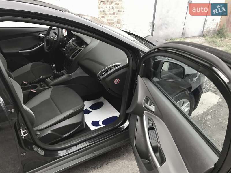 Универсал Ford Focus 2011 в Луцке