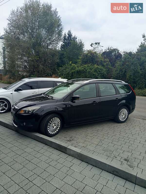 Универсал Ford Focus 2010 в Львове