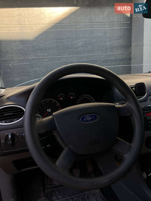Хэтчбек Ford Focus 2011 в Тернополе фото 5 Хэтчбек Ford Focus 2011 в Тернополе