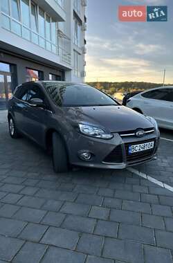 Универсал Ford Focus 2012 в 