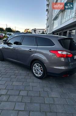 Универсал Ford Focus 2012 в 