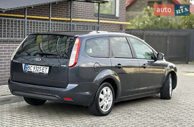 Универсал Ford Focus 2010 в 